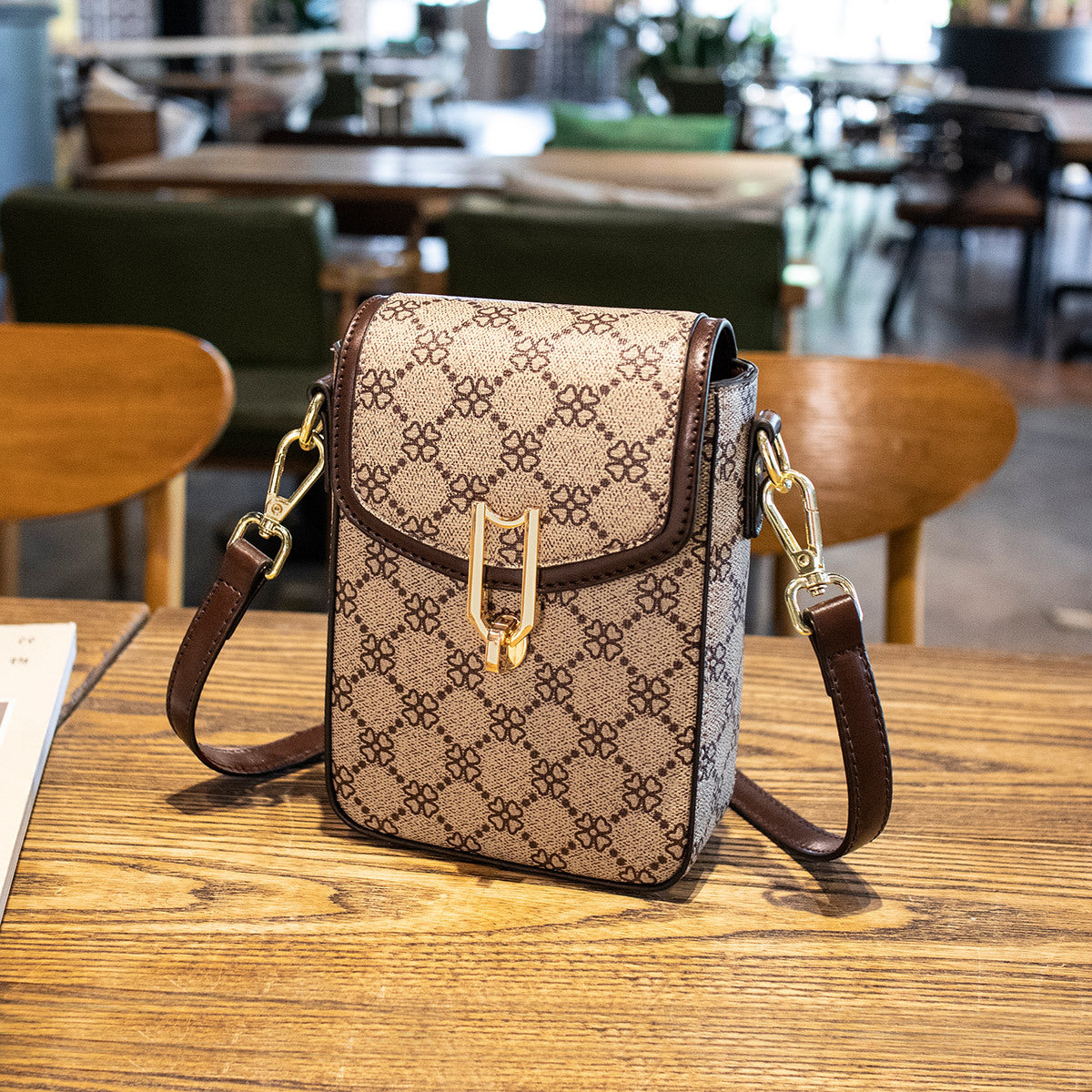 Attractive Women's Elegant Fashion Retro Long Phone Bags