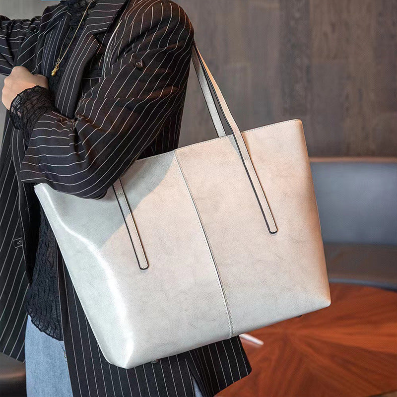 Women's Retro Large Capacity Leather Advanced Texture Shoulder Bags