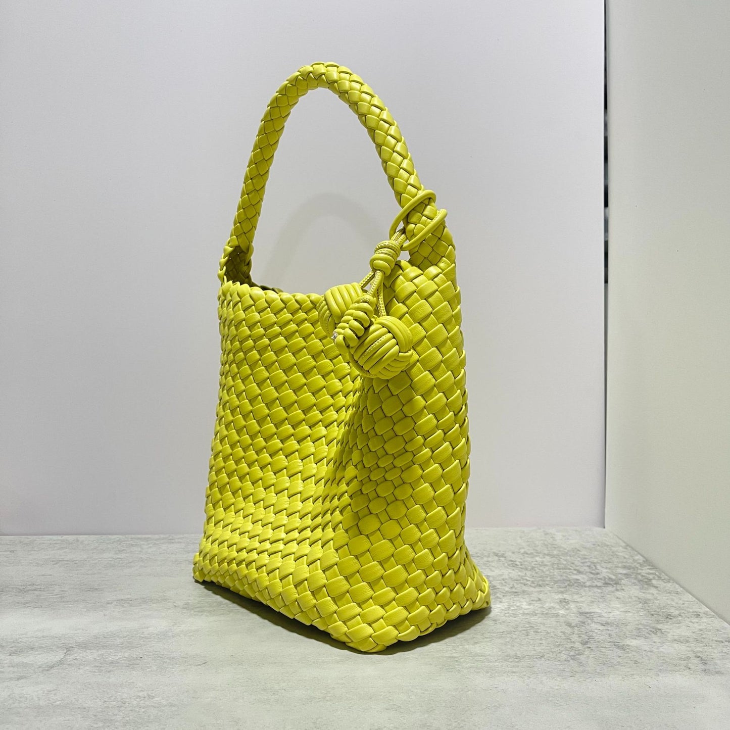 Hand-woven Double Ball Portable Fashion Vegetable Bucket Bags