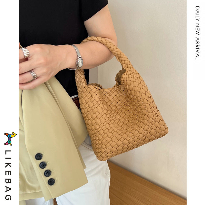 Women's Trendy Hand-woven Versatile Large Capacity Portable Bags