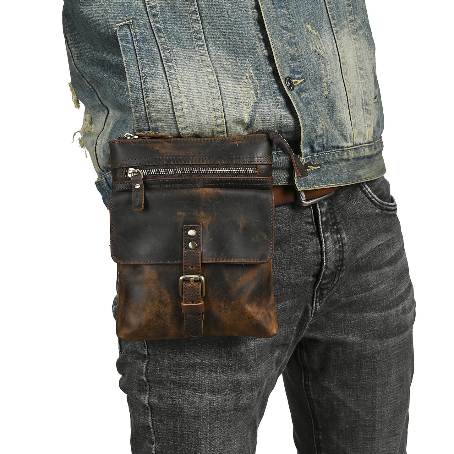 Men's Layer Oil Wax Skin Cowhide Retro Men's Chest Bags