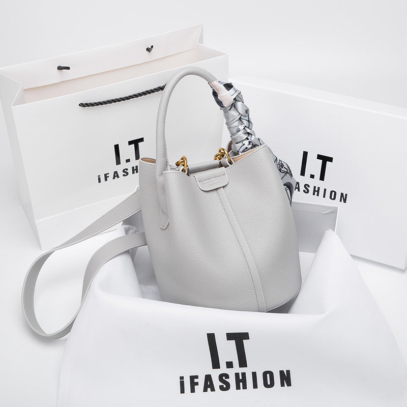 Women's Genuine Leather Large Capacity Vegetable Basket Shoulder Bags