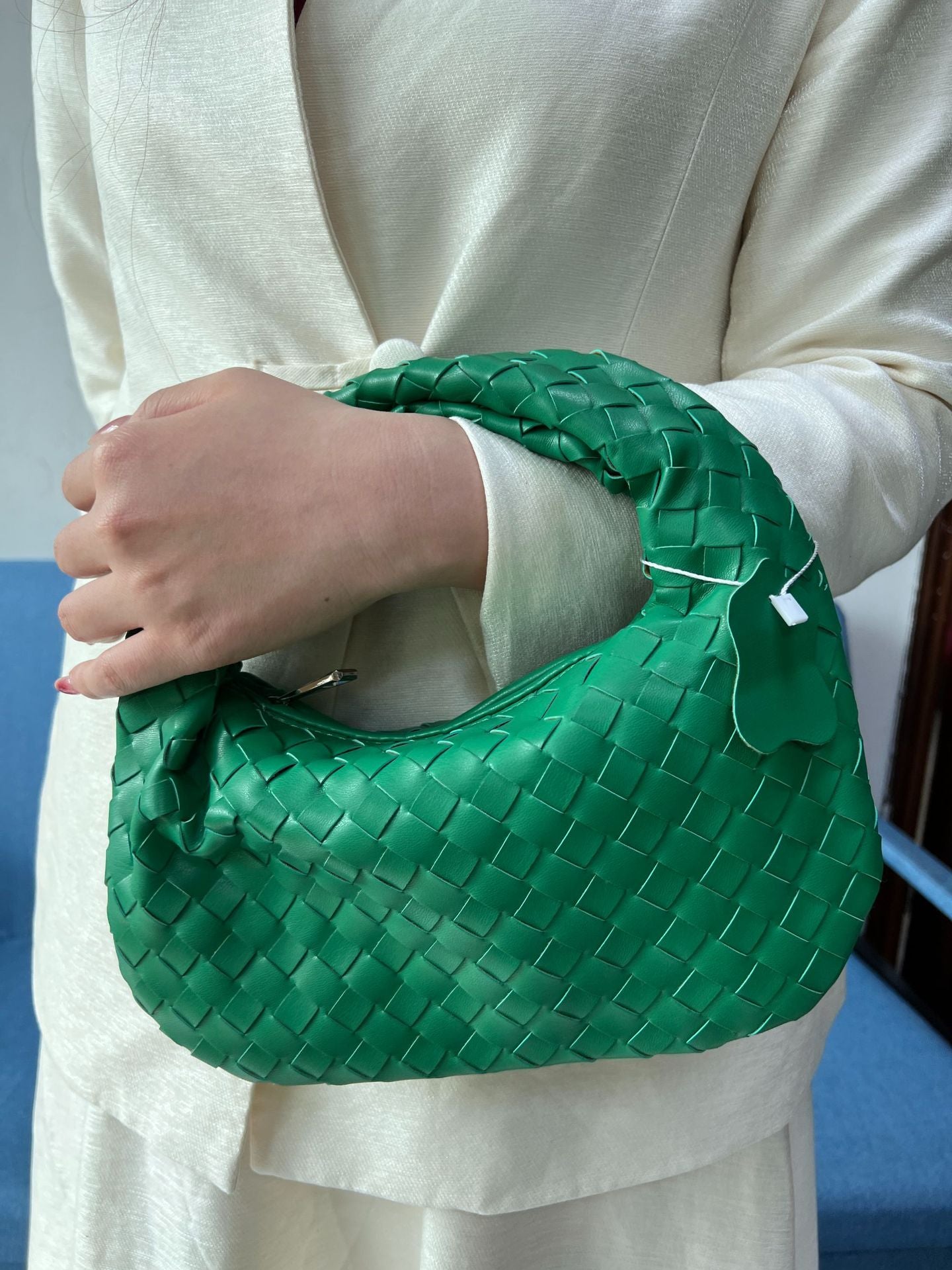 Knotted Hand-woven Horn Portable Dumpling Lot Handbags