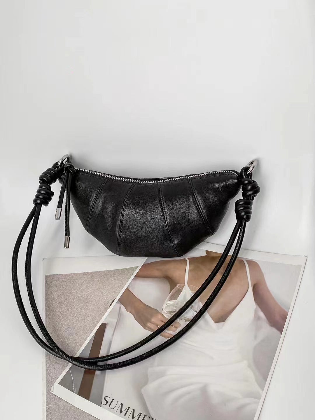 Women's Genuine Leather Single Vegetable Tanned Croissant Shoulder Bags