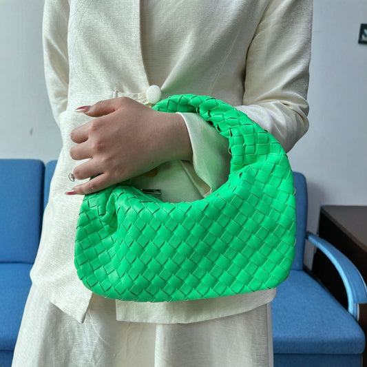 Elegant New Handmade Horn Portable Dumplings Handbags
