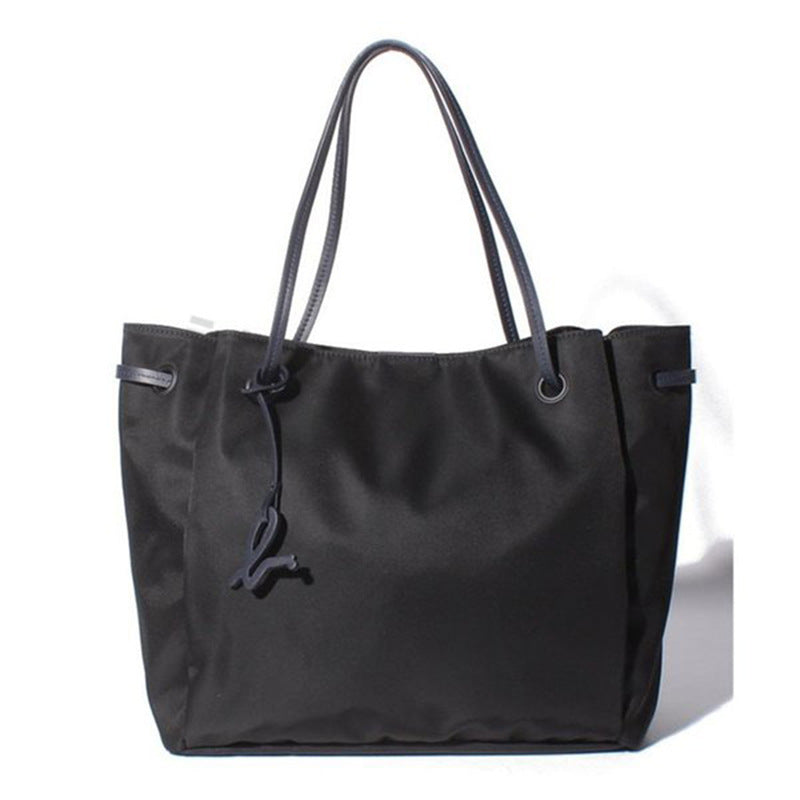 Women's Elegant Durable Large Capacity Simple Shoulder Bags
