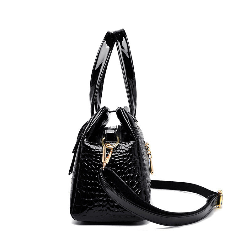 Women's Simple Trendy Fashion Generous Mom Handbags