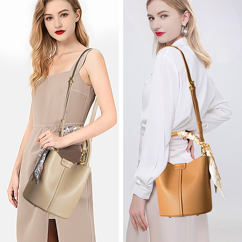 Women's Fashion Large Capacity Summer High-grade Leather Shoulder Bags