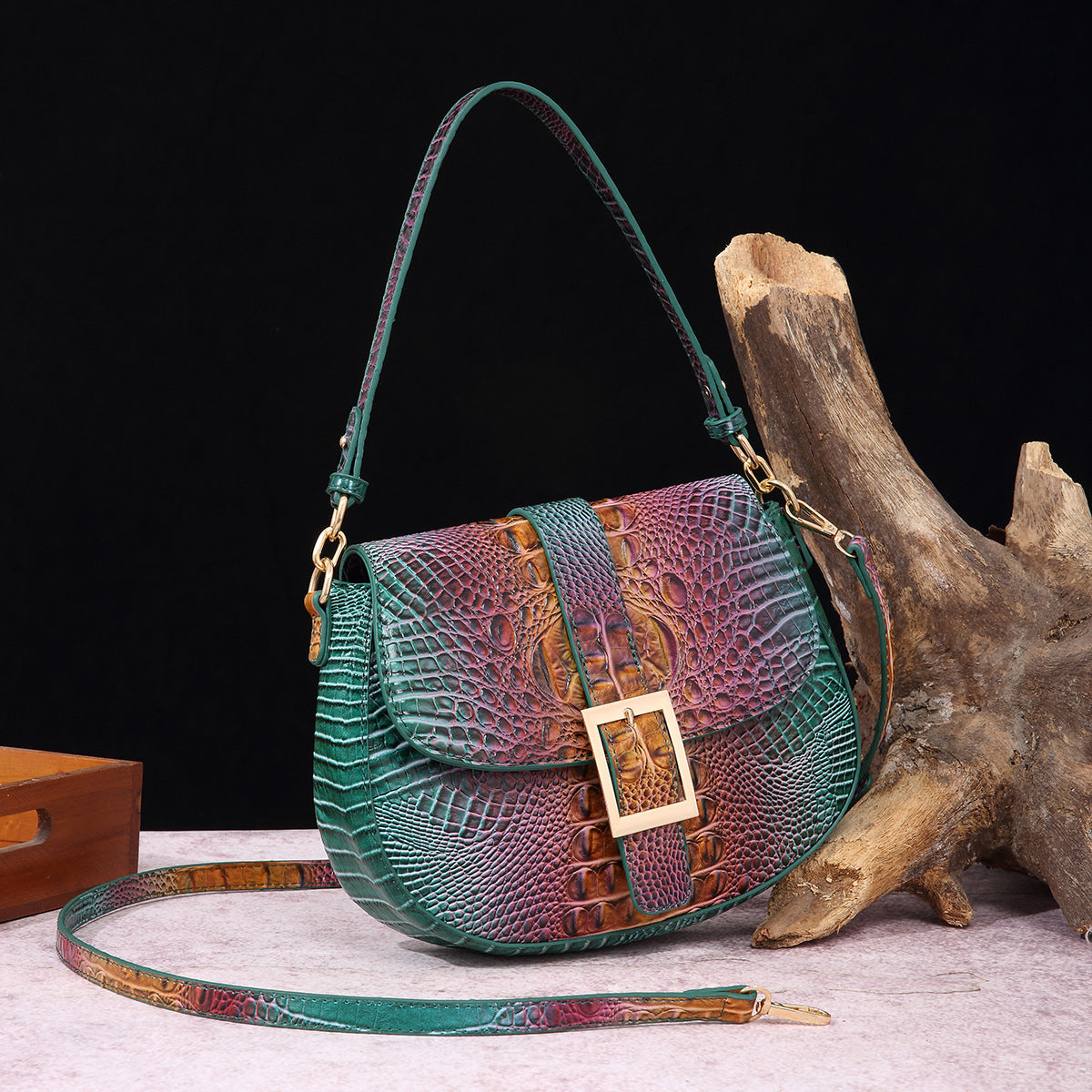 Women's Retro Hand-held Underarm Baguette Crocodile Pattern Crossbody Bags