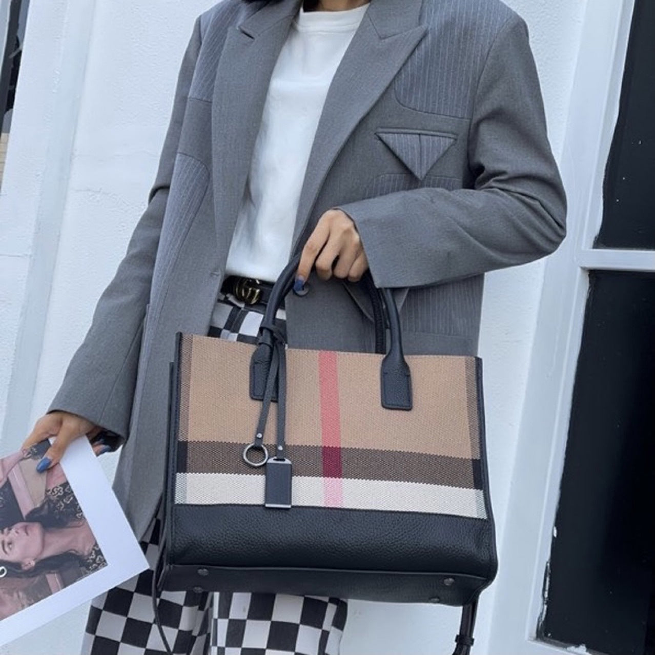 Women's Fashionable Genuine Leather Plaid Cowhide Big Handbags