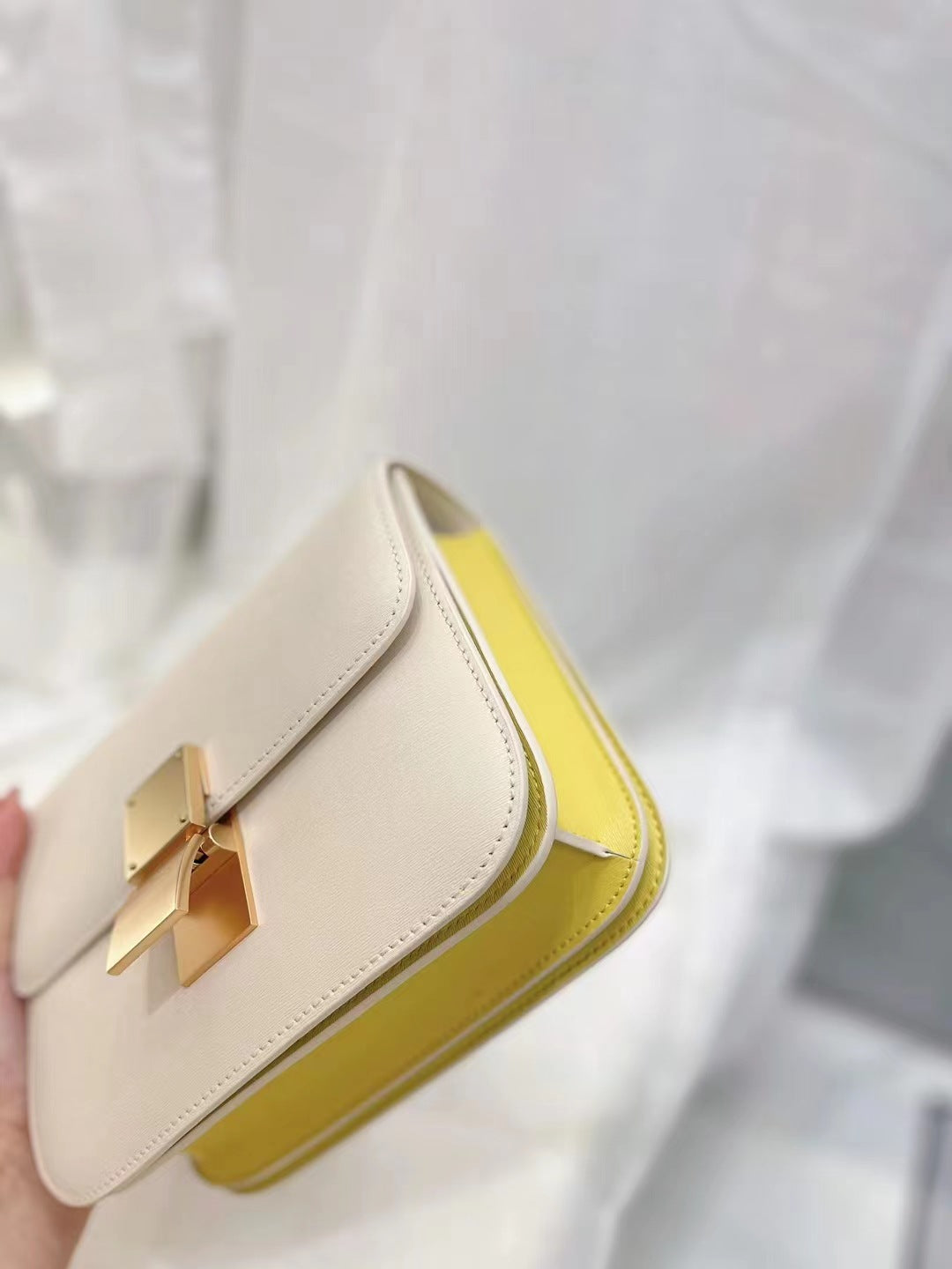 Women's Fashion Genuine Leather Hand Rub Grain Small Square Bags