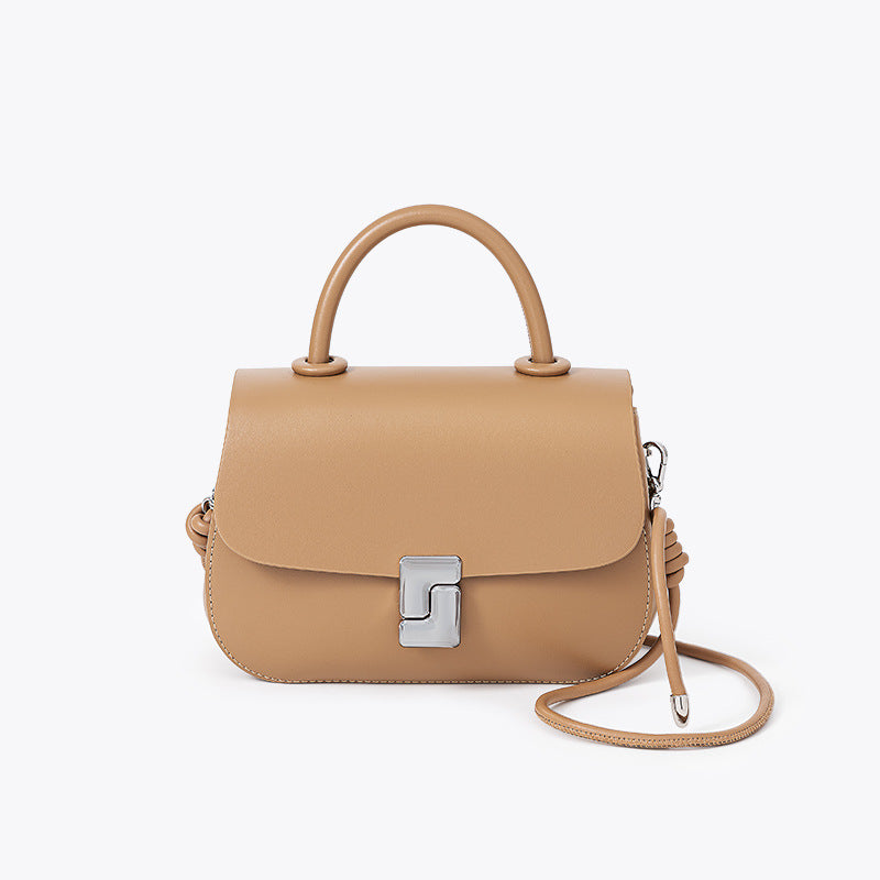 Style Design Saddle Large Capacity Leather Shoulder Bags