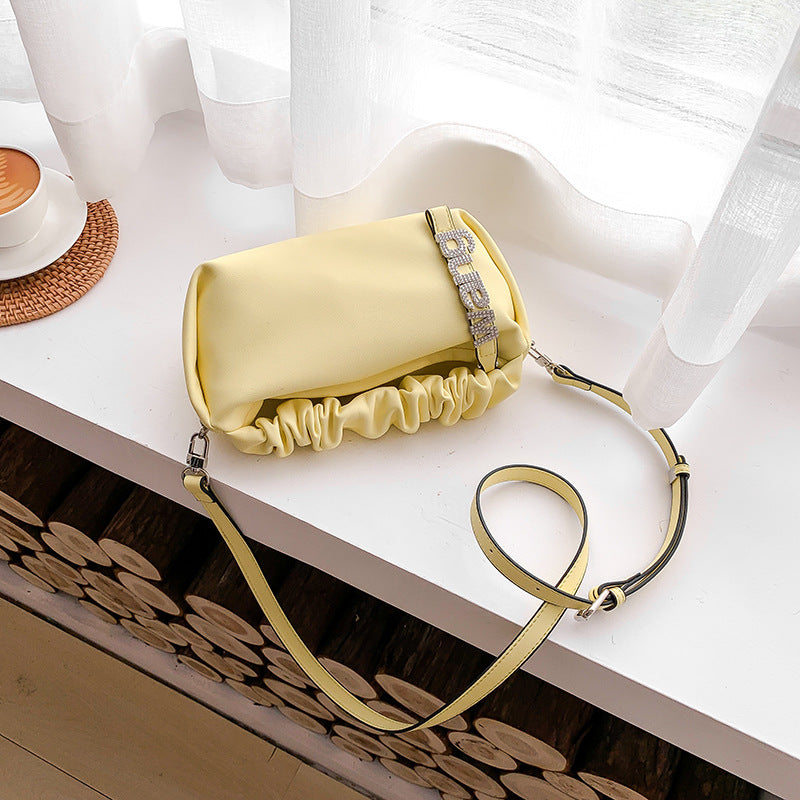 Pleated Fresh Cloud Rhinestone Pendant Portable Bags