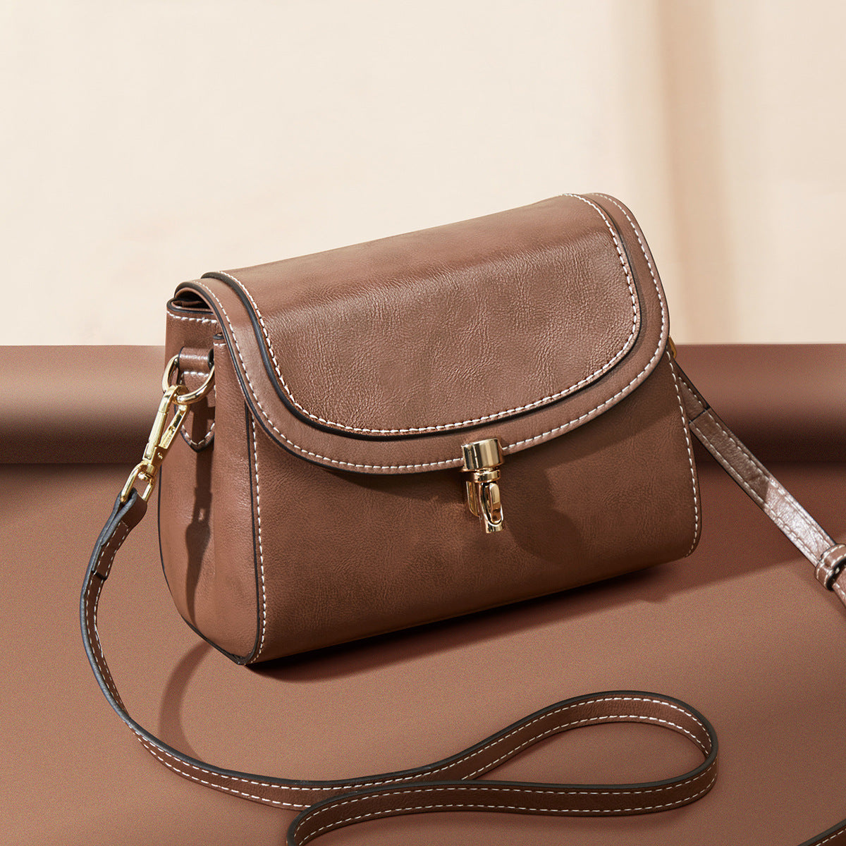 Women's Fashionable Summer Retro Easy Matching Large Shoulder Bags