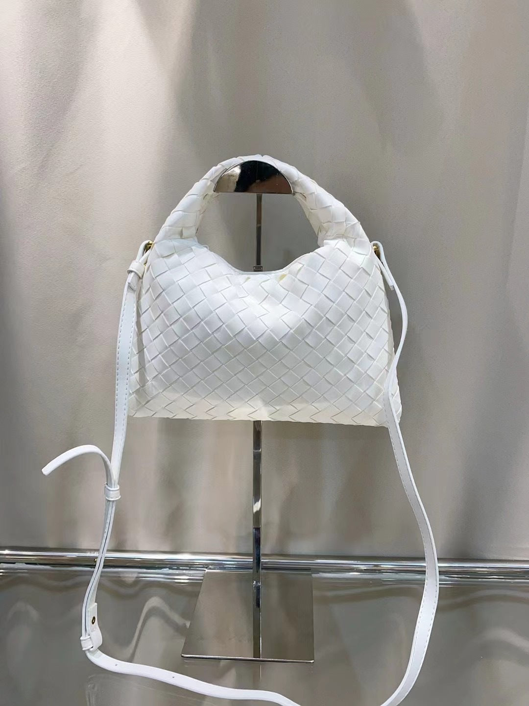 French Style High Sense Woven One Underarm Bags