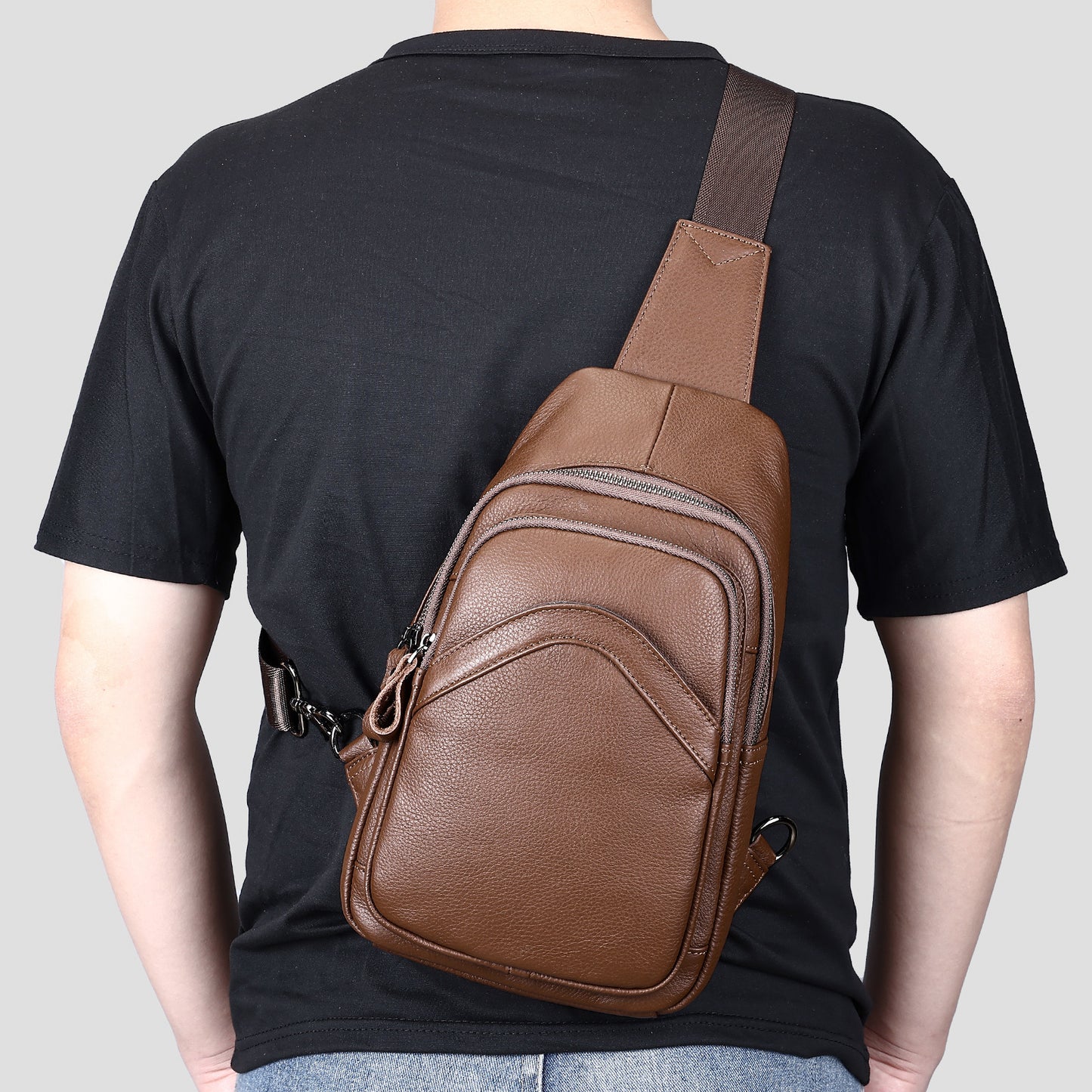 Men's Genuine Leather First Layer Cowhide Business Men's Chest Bags