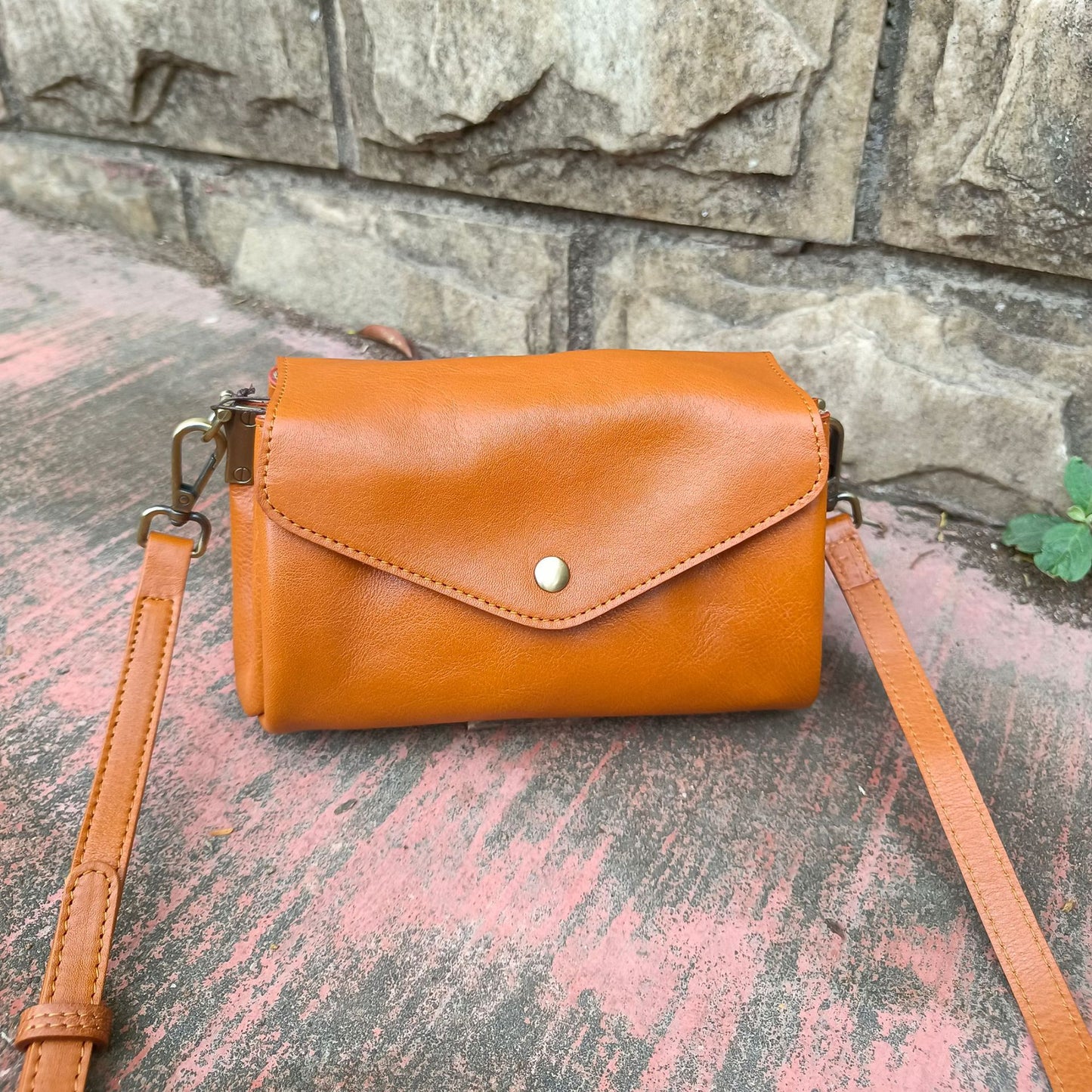Women's Cowhide Handmade Leisure Capacity Genuine Leather Crossbody Bags