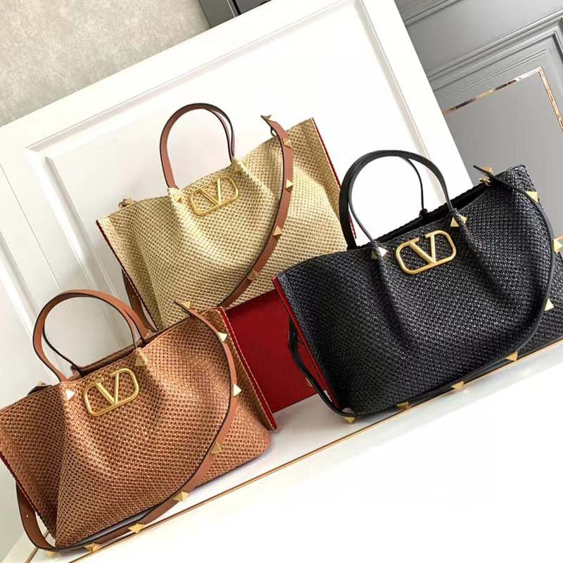 Direct Wholesale V Rivet Chain Shopping Tote Bags