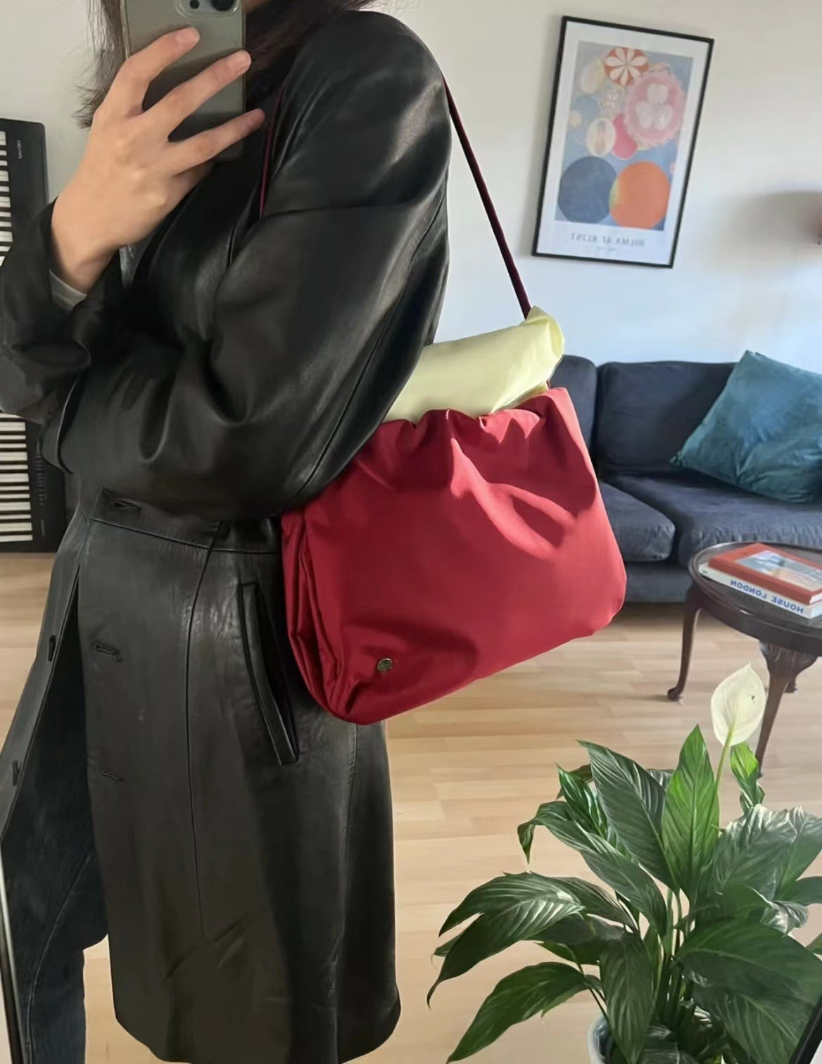 Women's Cloud Niche High-grade Large Capacity Commuter Shoulder Bags