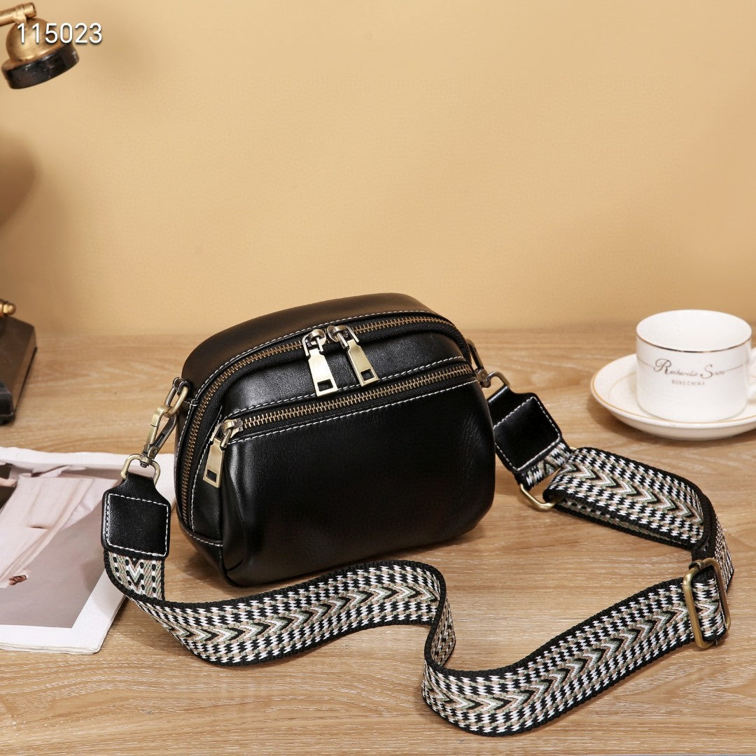 Women's Genuine Leather Top Layer Vegetable Tanning Contrast Color Shoulder Bags