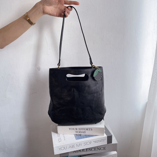 Simple Artistic Genuine Leather Commuting Elegant First Shoulder Bags