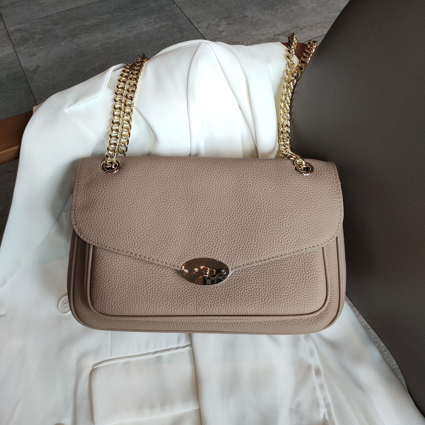 Women's Chain Design Premium Leather Portable Underarm Shoulder Bags