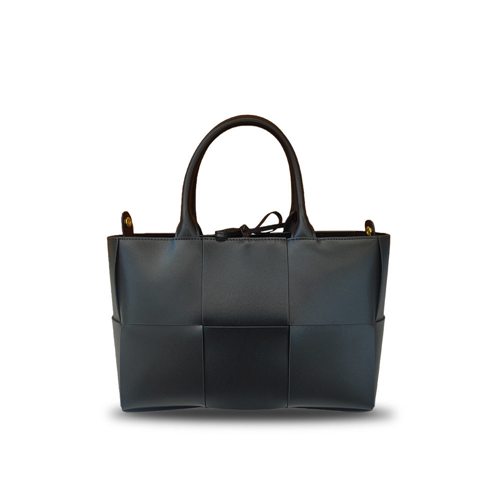 Women's Cowhide Hand-woven Fashion Genuine Leather Portable Tote Bags