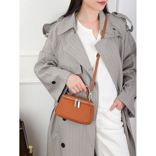 Women's First Layer Cowhide Stylish Versatile Portable Crossbody Bags