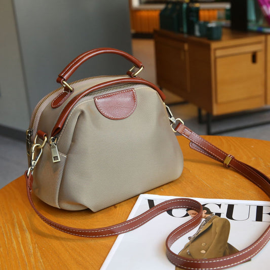 Women's Large Capacity Color Contrasting Shells Fashion Shoulder Bags