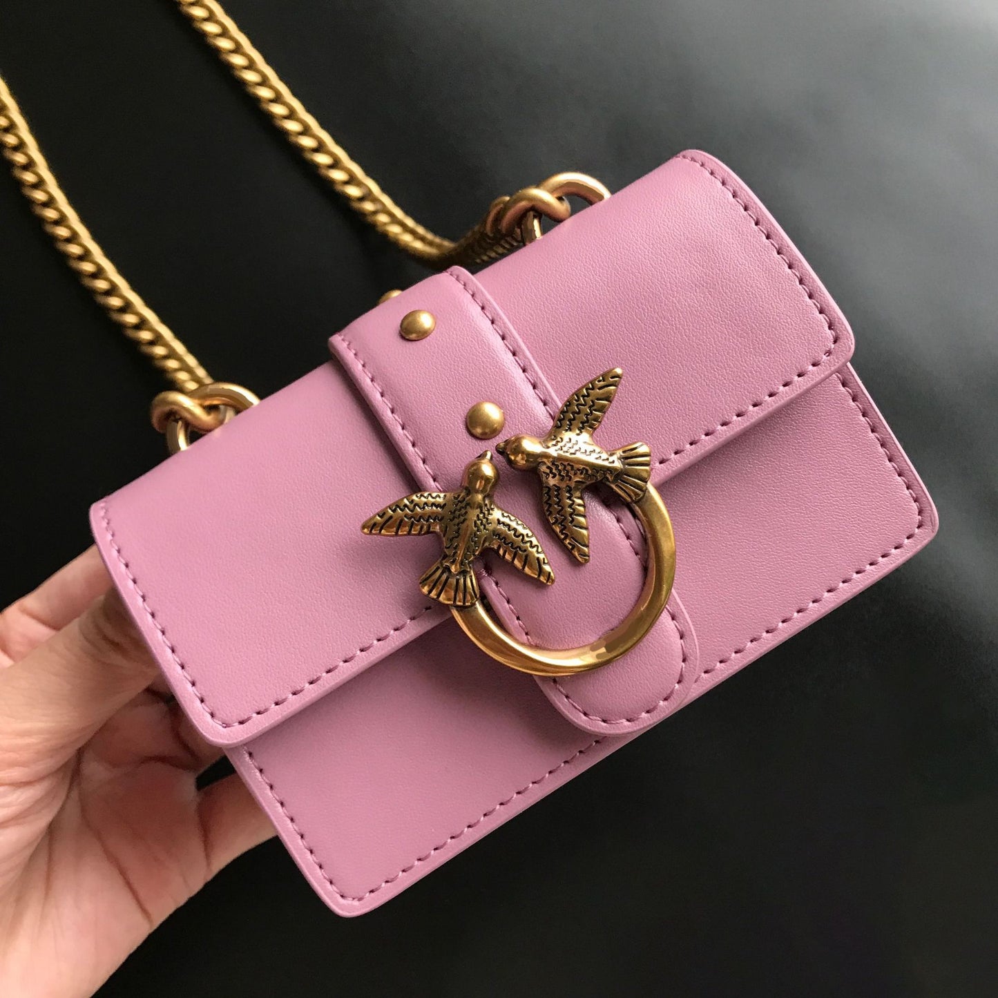 Women's Mini Swallow Sheepskin Chain Wine God Shoulder Bags