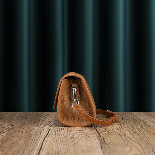 Women's Leather Advanced Texture Retro Pillow Contrast Shoulder Bags