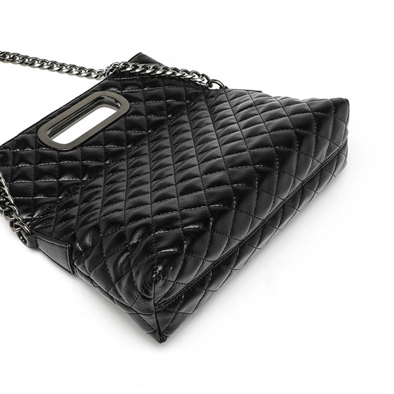 Women's Underarm High-grade Large Capacity Chain Rhombus Bags