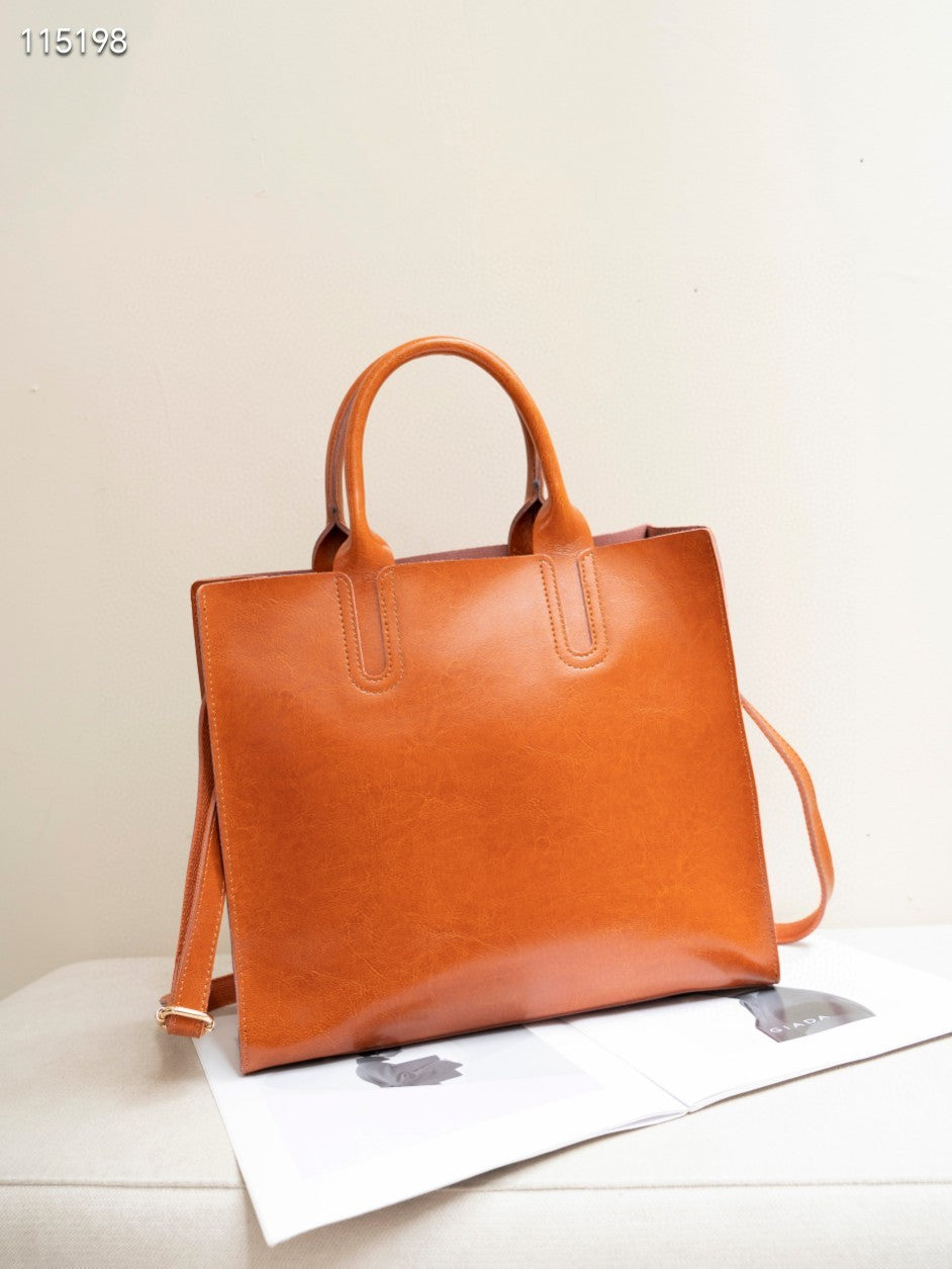 Women's Elegant Cowhide Lazy Design Commuter Large Capacity Shoulder Bags
