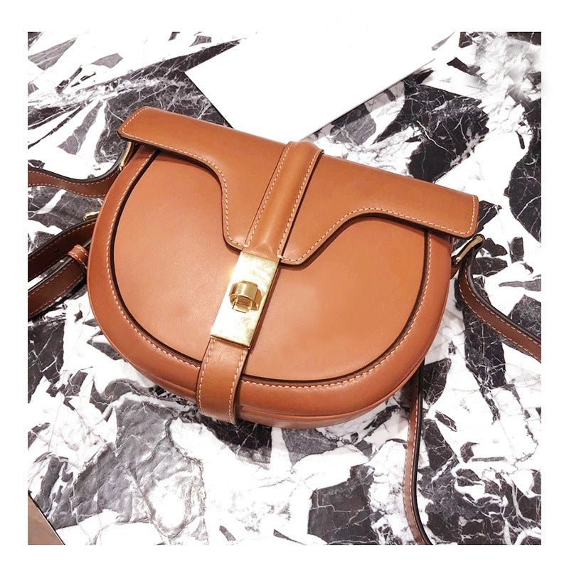 Classic Fashion Semicircle Saddle Cowhide Single Shoulder Bags