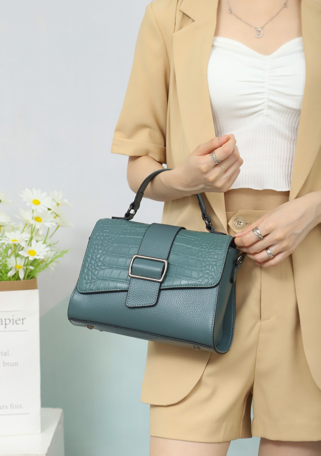 Women's Leather Simple First Layer Fashion Large Handbags