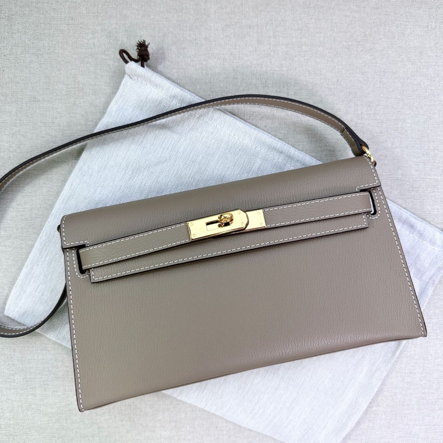 High-grade Genuine Leather Goat Pattern Kelly Armpit Bags