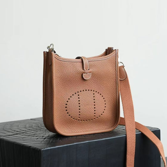 Women's Imported Cowhide Lychee Pattern Letter Genuine Shoulder Bags