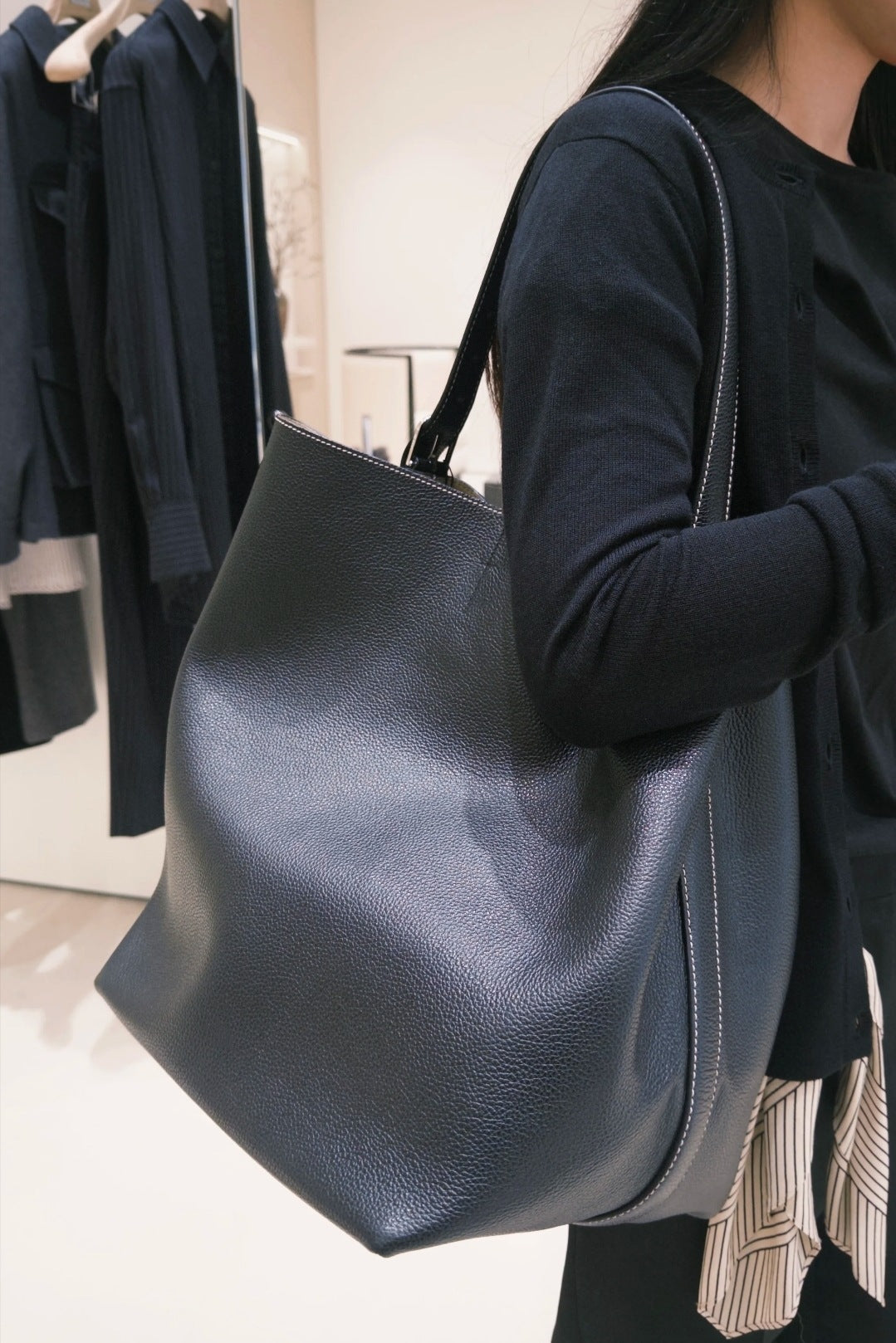 Women's Vintage Suede Matte Cowhide Genuine Leather Tote Bags