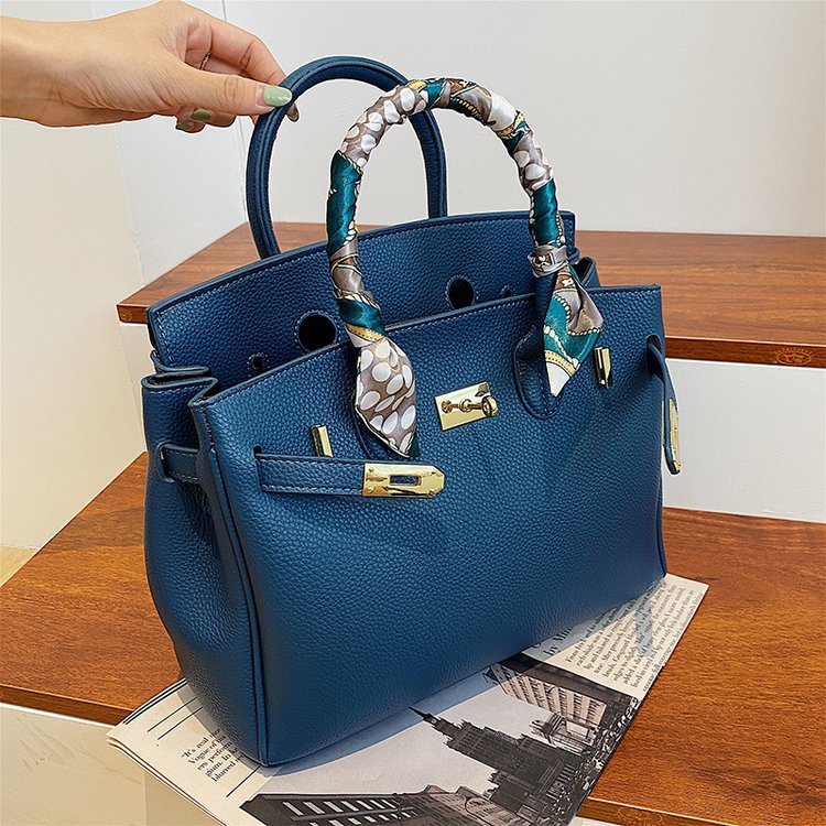Women's Glamorous Slouchy Big Fashionable Retro Shoulder Bags