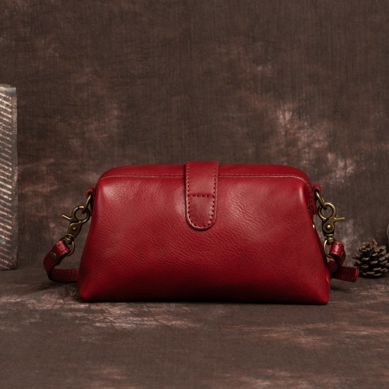 Women's Ancient Hipster Retro Hand Vegetable Cowhide Crossbody Bags