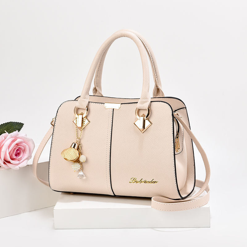 Fashion Large Capacity Western Style Portable Shoulder Bags