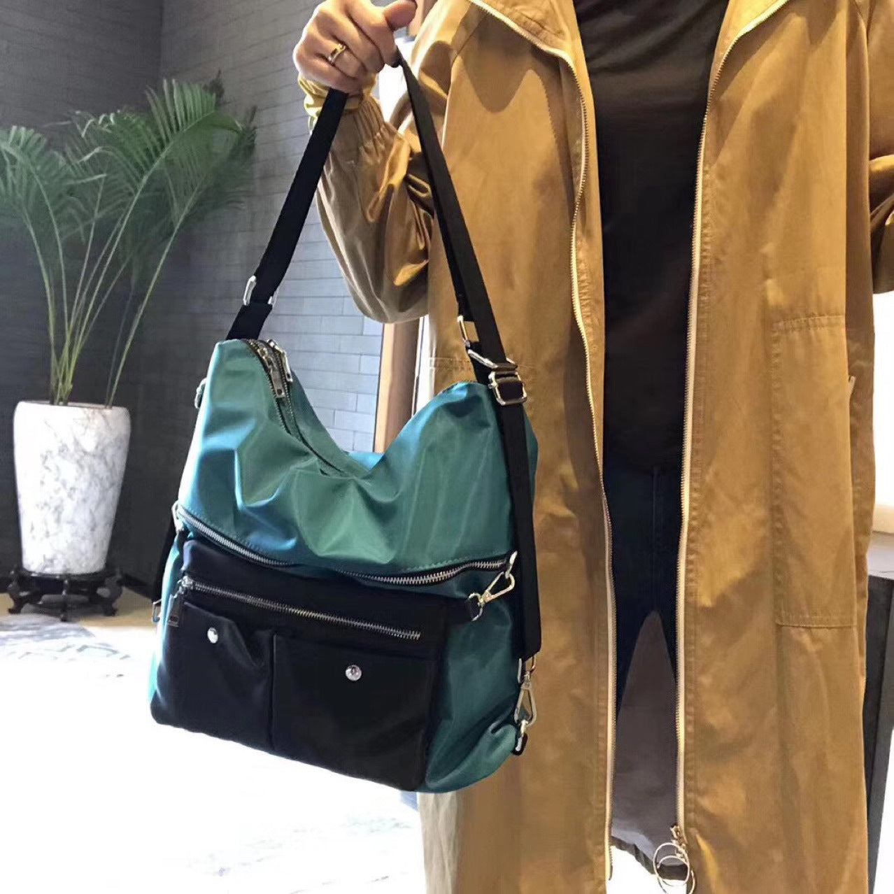 Women's Nylon Style Design Fashion Large Capacity Crossbody Bags