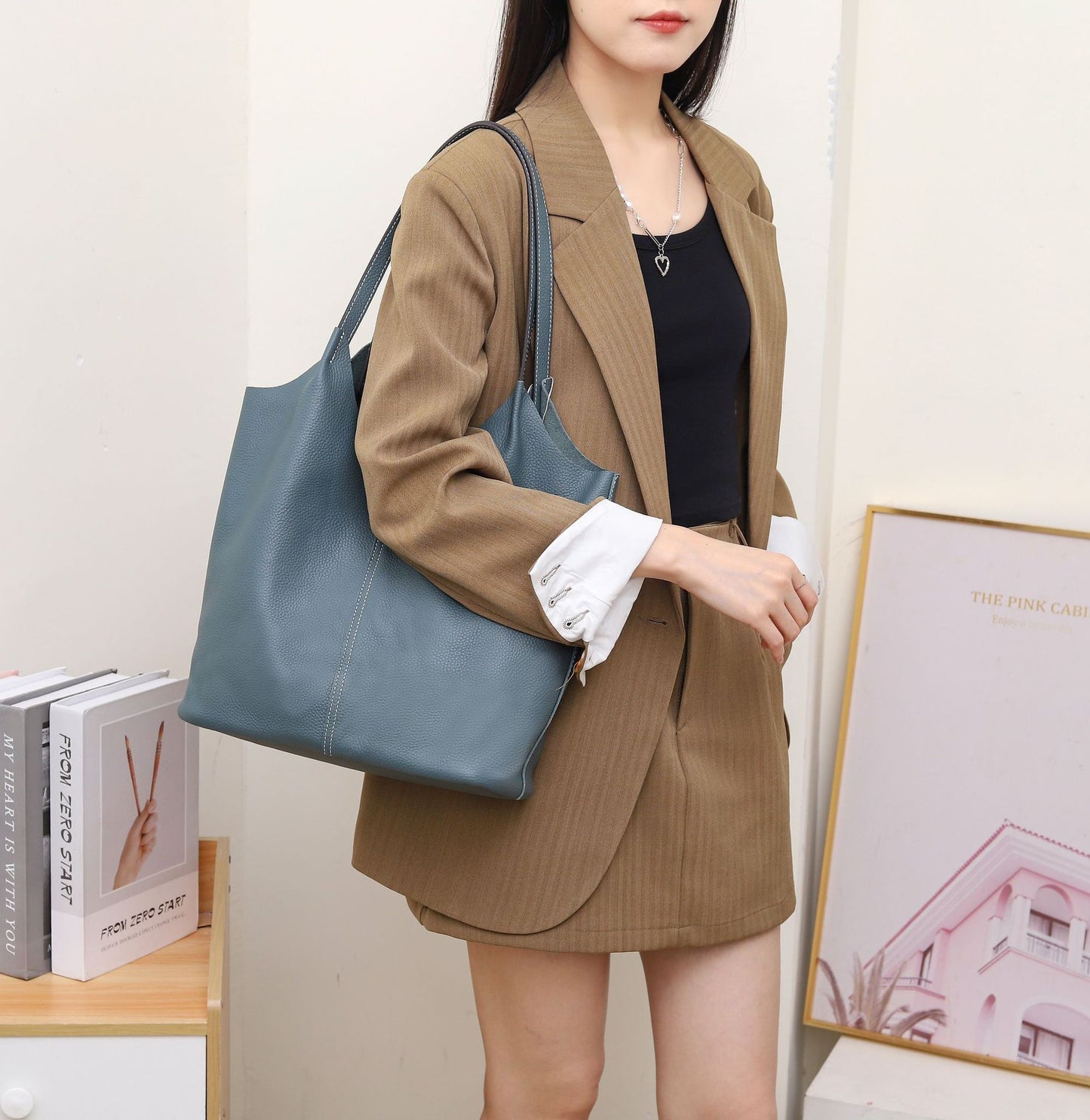 Big Litchi Pattern First Layer Cowhide Shoulder Bags