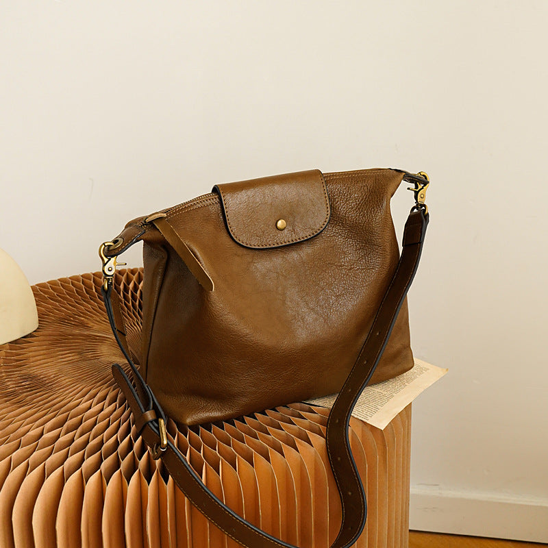 Women's Street Retro First Layer Cattlehide Leather Fashion Crossbody Bags