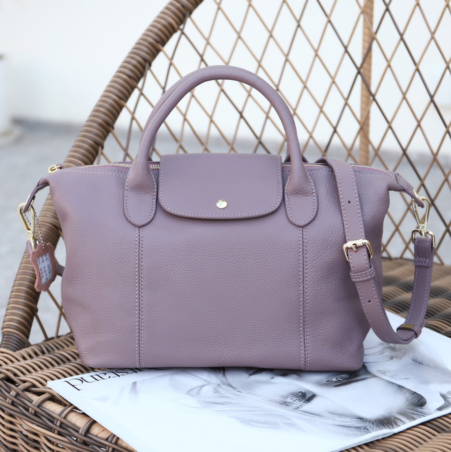 Women's Layer Cowhide Leather Large Capacity Texture Portable Crossbody Bags