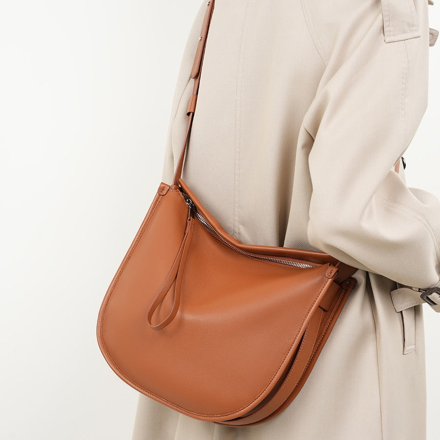 Simple Soft Leather Commuter Large Capacity Tote Bags