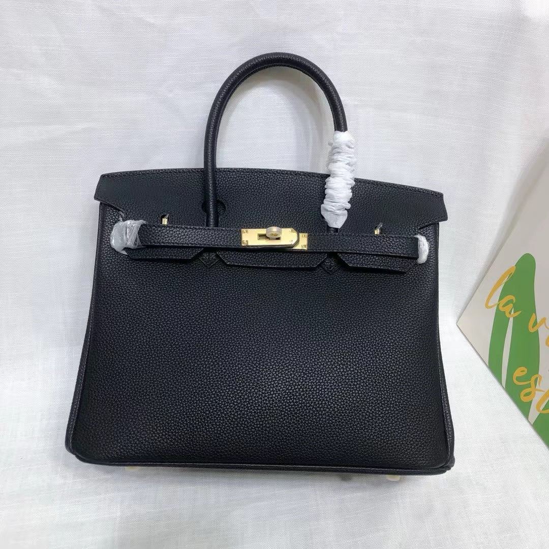 Women's First Layer Cowhide Large Capacity Genuine Leather Lychee Handbags