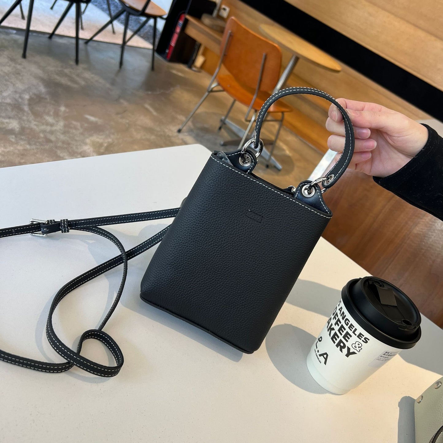 Women's Contrast Color Top Layer Leather Mini Phone Bags
