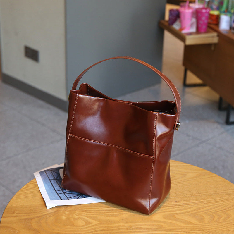 Women's Design First Layer Oil Wax Cowhide Tote Bags