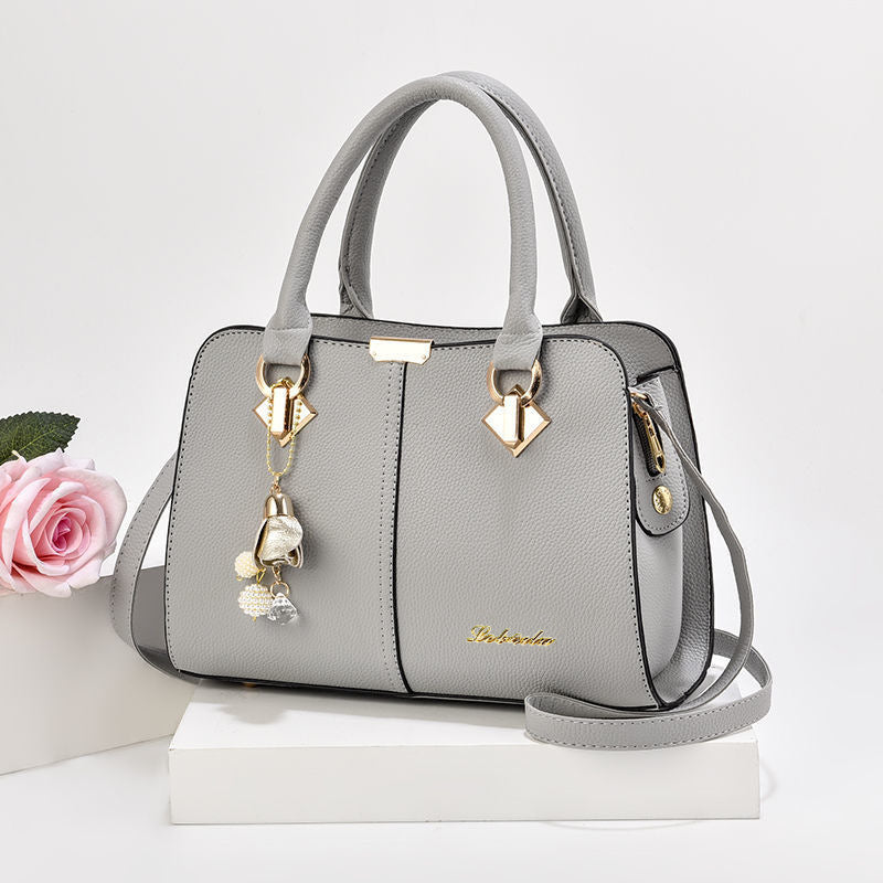 Fashion Large Capacity Western Style Portable Shoulder Bags